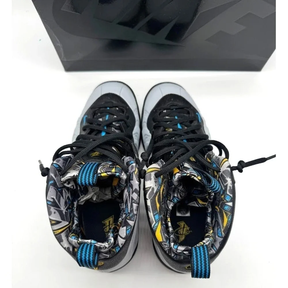 Nike Little Posite One Graffiti Youth Sz 7Y/ Women's Sz 8.5 Wolf Grey 644791-009